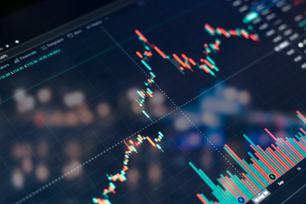РБК: санкционные брокеры вернулись на СПБ Биржу перед IPO «Элемента»