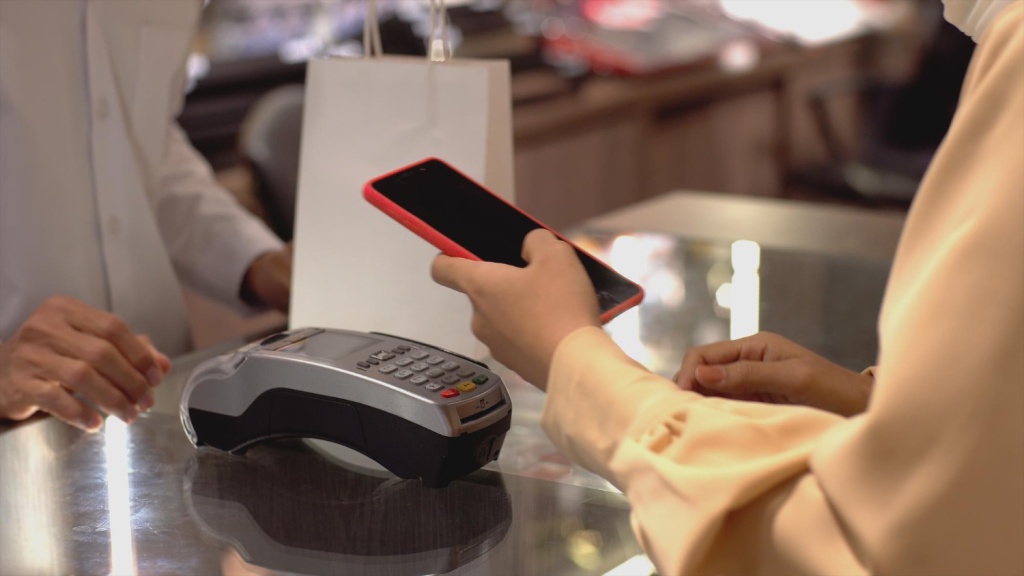 Сервис «Вжух» стал доступен на смартфонах Android без карты «Мир» и NFC