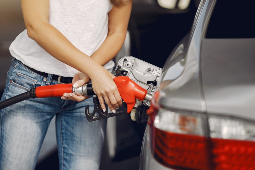 Лимиты на отпуск топлива в Омской области сняты
