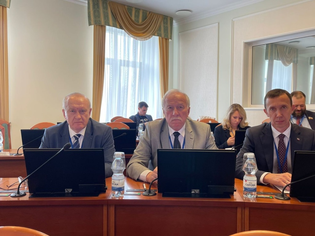 Спикер Заксобрания Ульяновской области Валерий Малышев принимает участие в работе XII Форума регионов Беларуси и России