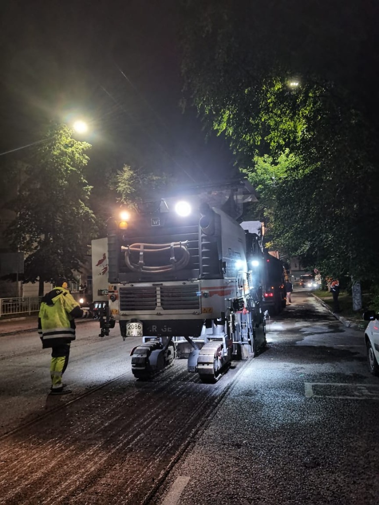 Мэр Воронежа рассказал, как проходит сплошная замена дорожного покрытия в городе