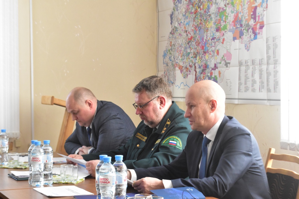 Костромская область удерживает первенство в ЦФО по защите лесов от пожаров и лесовосстановлению Костромская область удерживает первенство в ЦФО по защите лесов от пожаров и лесовосстановлению