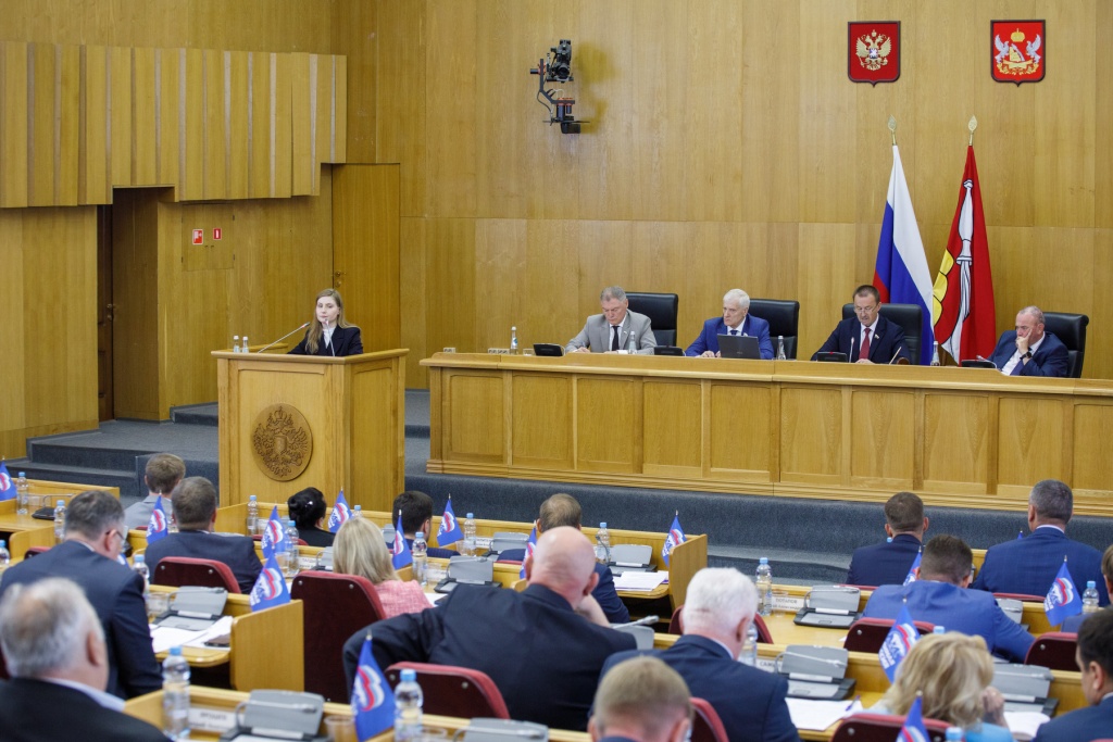 Юрий Матузов о Молодёжном парламенте области: «превратить из дискуссионной площадки в полноценный инструмент создания и реализации инициатив»
